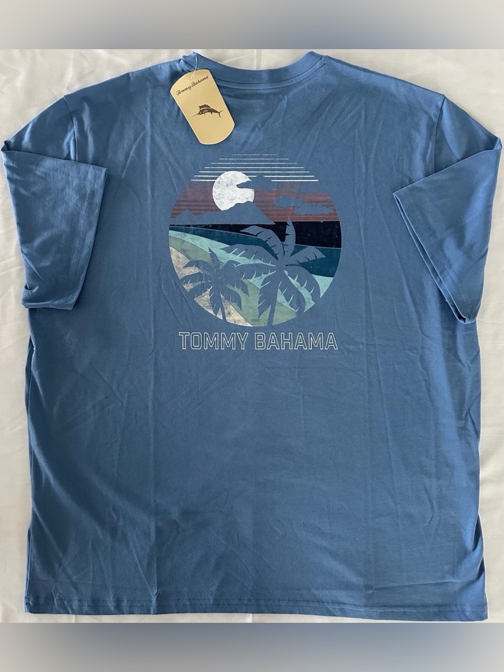 Tommy Bahama Men’s MOONLIGHT BEACH T-shirt XL Buccaneer Blue NWT Tropical Waves